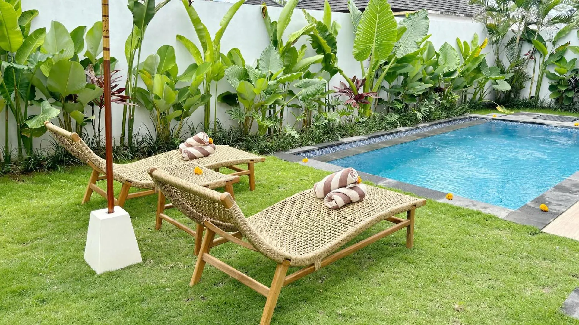 Villa Bumbabu Kerobokan  Indonesia